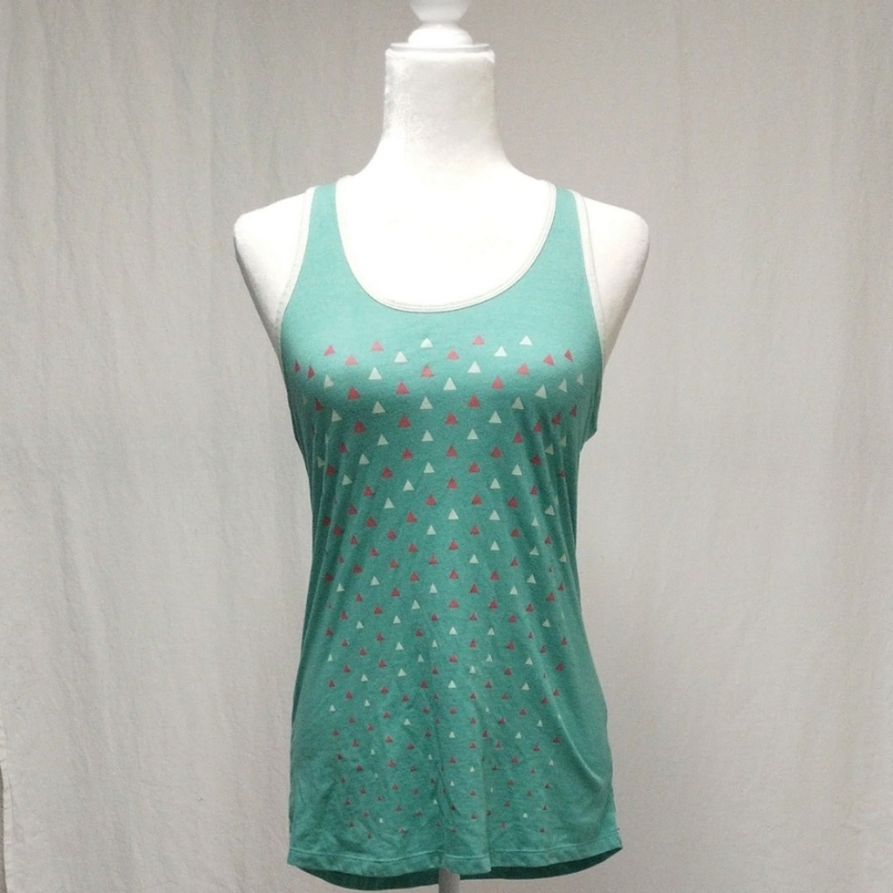The North Face tank top. Slim fit, med. Green